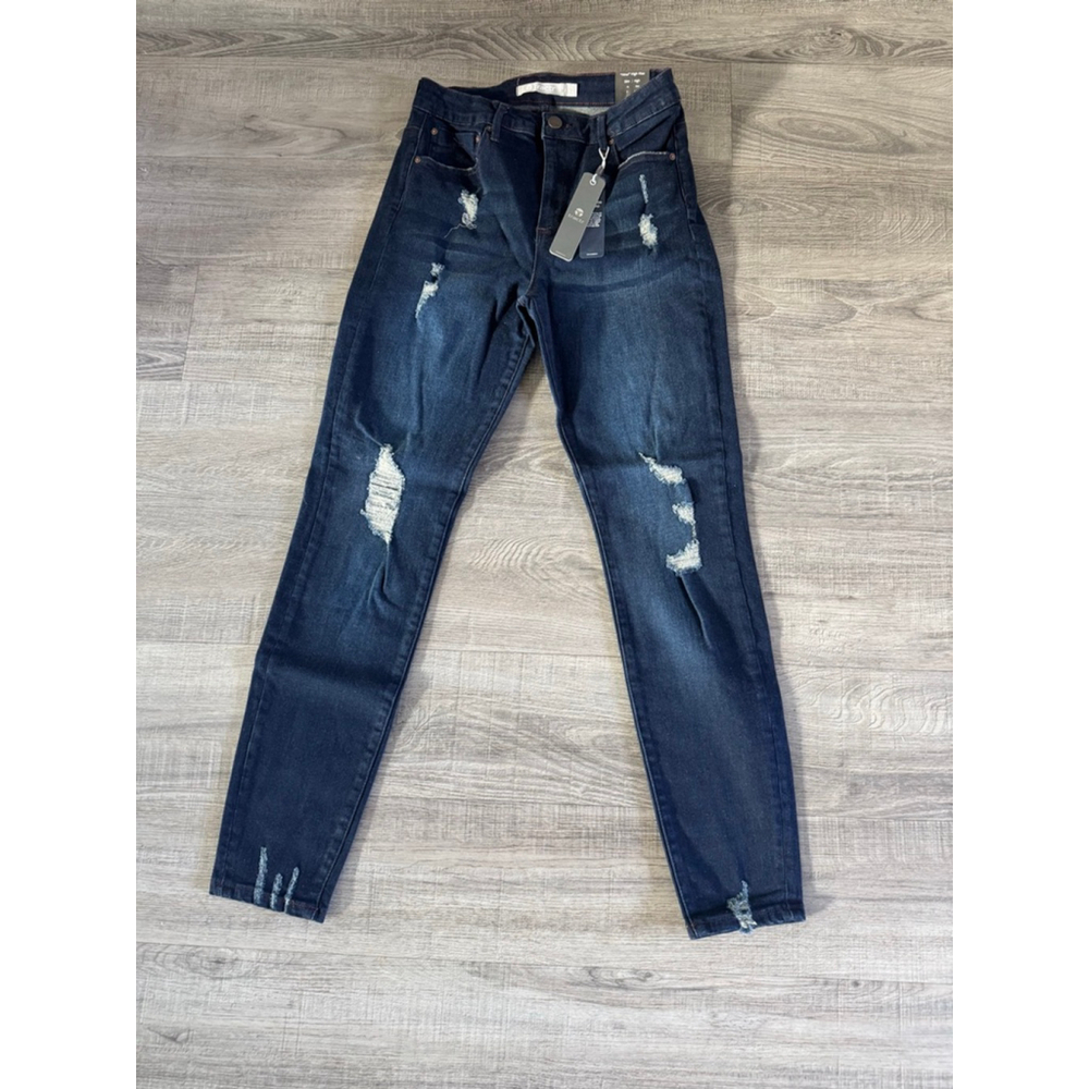 Tractr Nina High Rise Slim Jeans Size 4 NWT Dark Wash Distressed Stretch Denim - Picture 2 of 8